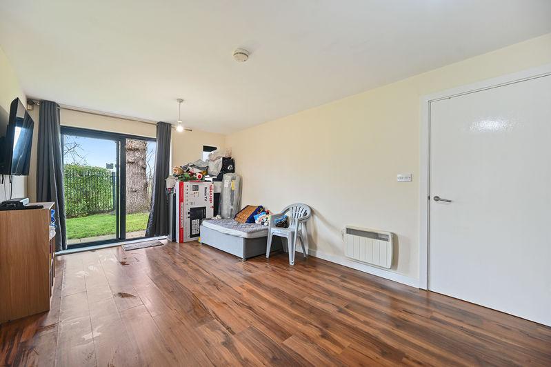 Apartment in Harrow - View 4