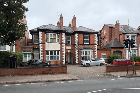 1 bedroom apartment for sale, Flat B, Ground Floor, 364 Humberstone Road, Leicester, LE5 0SA