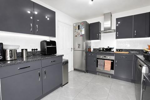 undefined, Avedon Close, Harrow