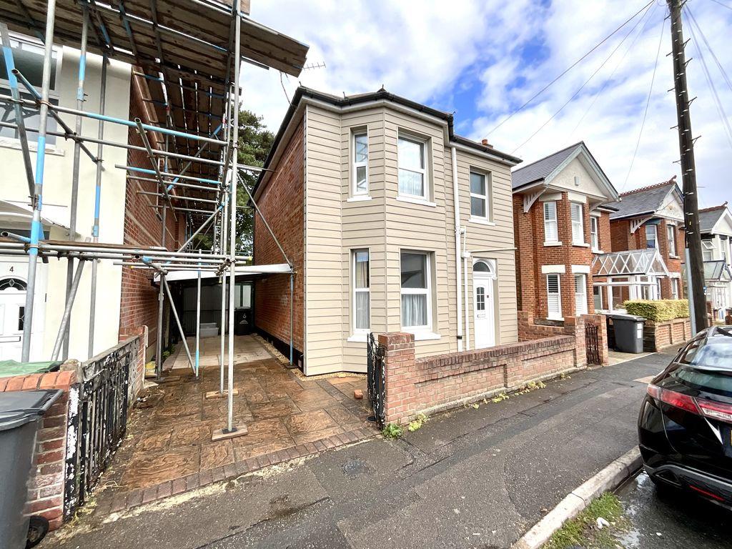 House in Pokesdown