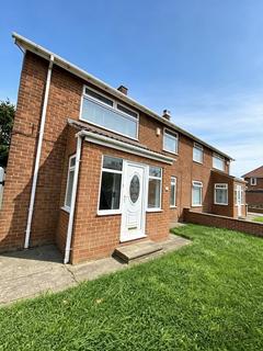 4 bedroom semi-detached house to rent, Hoylake Road, Middlesbrough TS4