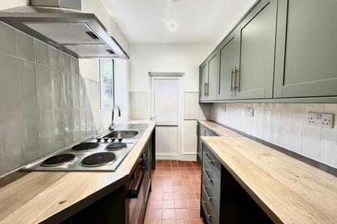 2 bedroom terraced house to rent, Latimer Street, Leicester, LE3
