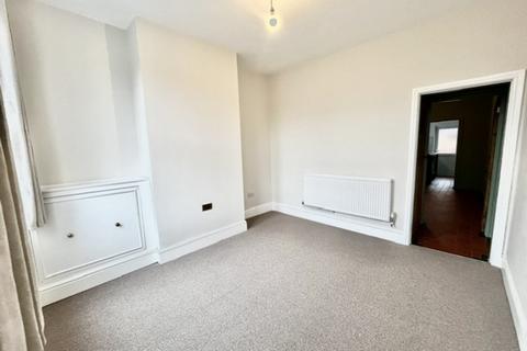 2 bedroom terraced house to rent, Latimer Street, Leicester, LE3