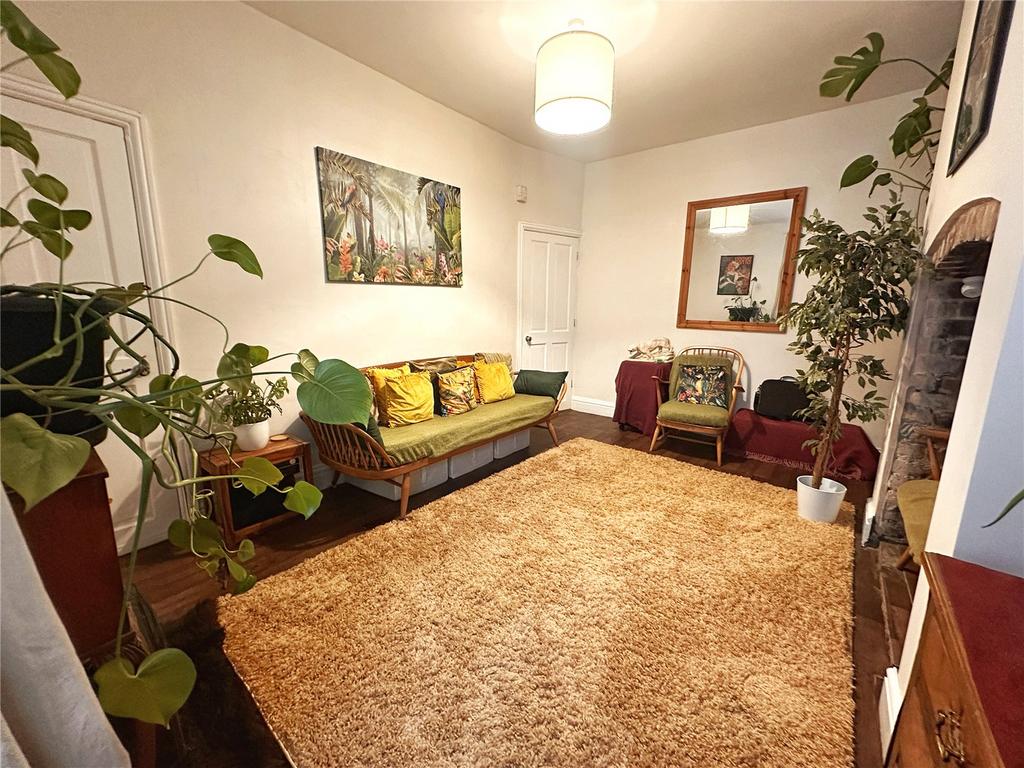 House in Manchester, Greater Manchester - View 5