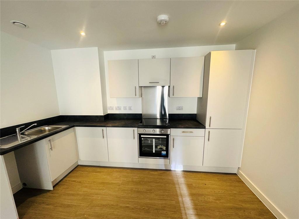Apartment in Greater Manchester - View 5