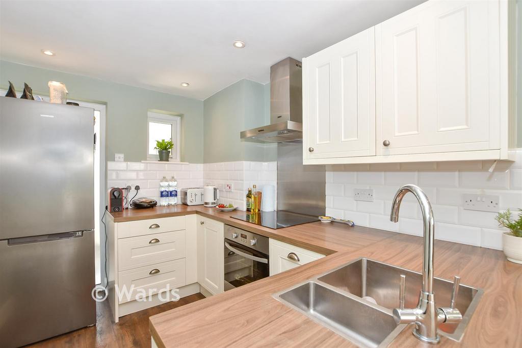House in Tonbridge and Malling, Kent - View 4