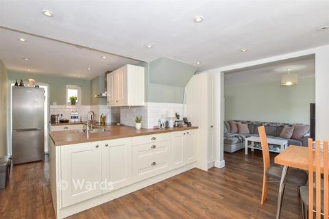 3 bedroom terraced house for sale, Turner Road, Tonbridge TN10