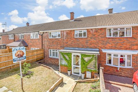 3 bedroom terraced house for sale, Turner Road, Tonbridge TN10
