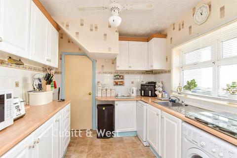 4 bedroom semi-detached bungalow for sale, Bengairn Avenue, Brighton BN1