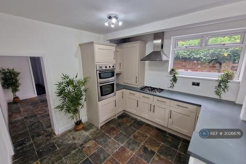 4 bedroom end of terrace house to rent, North Street, Derby, DE1