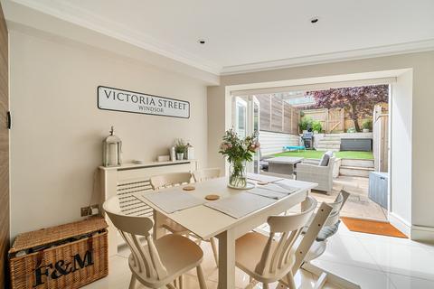 3 bedroom terraced house for sale, Victoria Street, Windsor, SL4