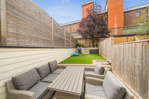 3 bedroom terraced house for sale, Victoria Street, Windsor, SL4