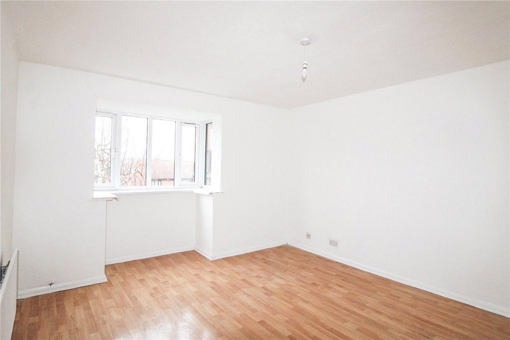 Apartment in Surrey - View 3