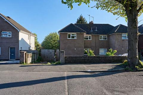 3 bedroom semi-detached house to rent, King Charles Avenue, Walsall, WS2