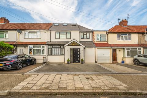 5 bedroom end of terrace house for sale, Kenilworth Avenue, Harrow