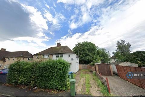 1 bedroom maisonette to rent, Carrington Road, Aylesbury, HP21