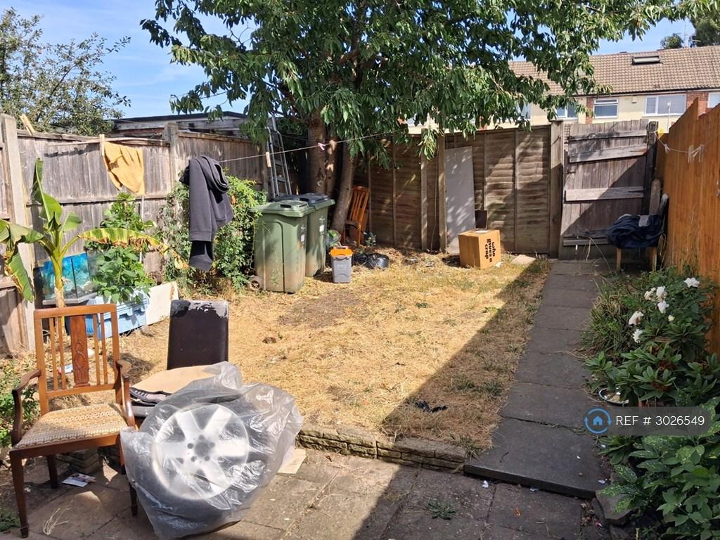 House in Leicester - View 2