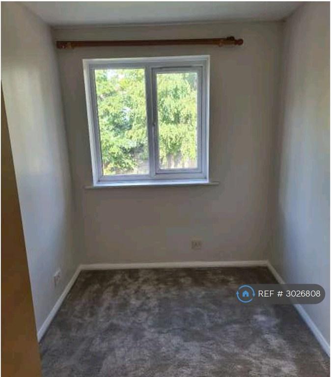 Apartment in Barking - More