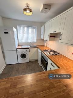 3 bedroom semi-detached house to rent, St Joans Close, Bootle, L20