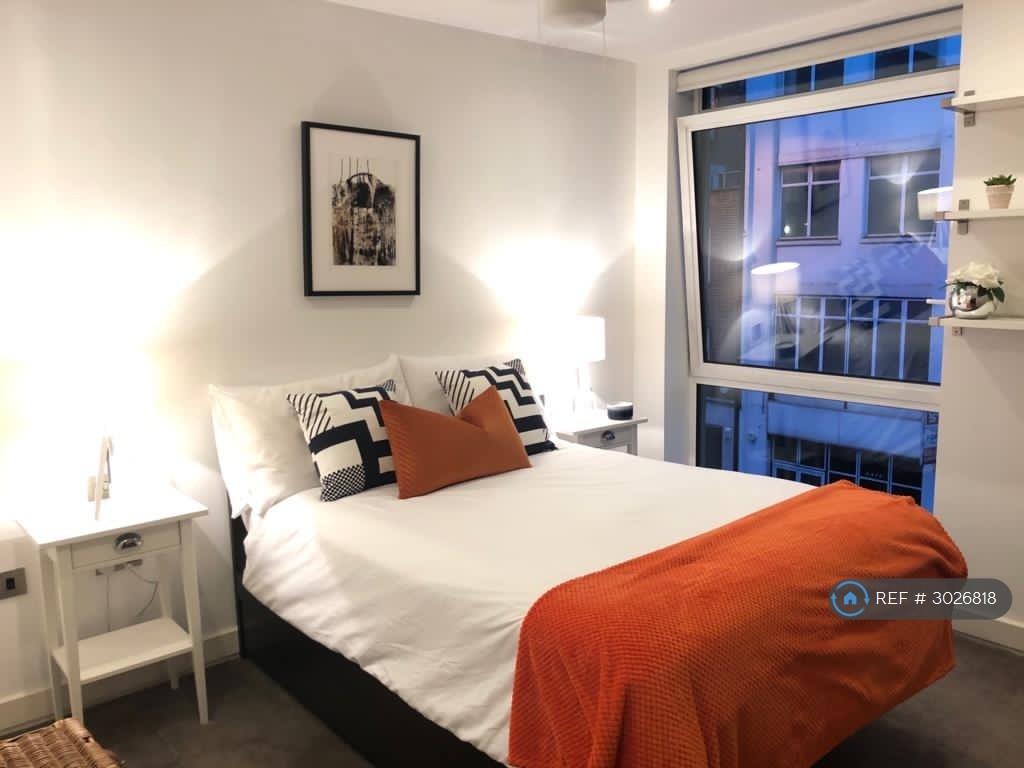 Apartment in London - View 5