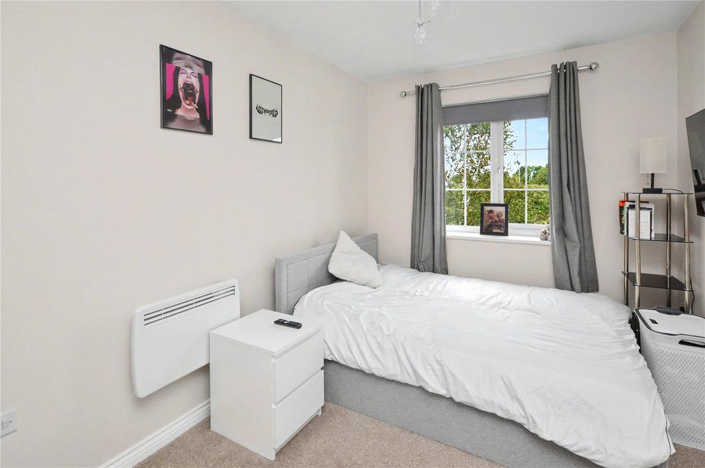 Apartment in West Yorkshire - View 5