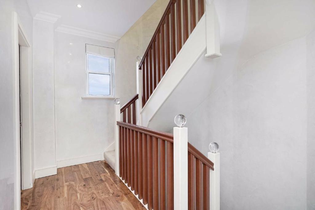 House in London, City of Westminster - More