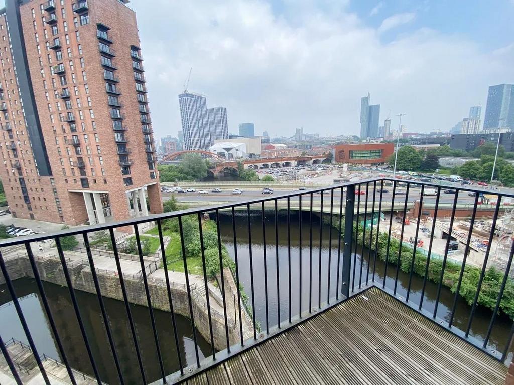 Apartment in Salford, Ordsall - View 4