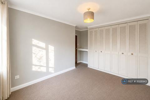 undefined, The Avenue, Worcester Pak, KT4