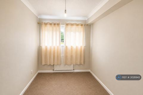 undefined, The Avenue, Worcester Pak, KT4