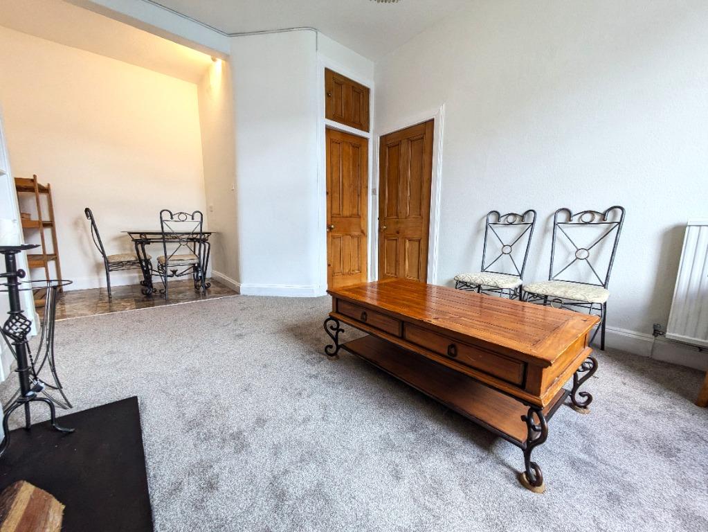 Apartment in Edinburgh - View 3