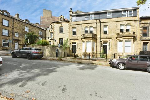 2 bedroom flat for sale, Prescott Street, HALIFAX, West Yorkshire, HX1