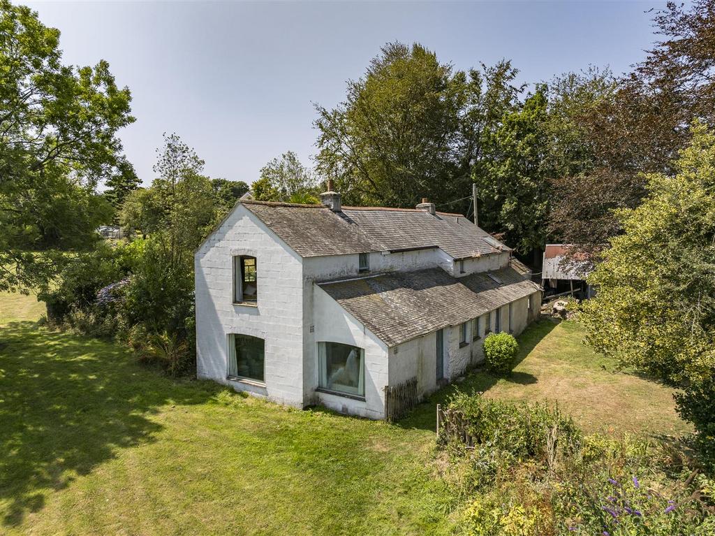 House in Truro - View 3