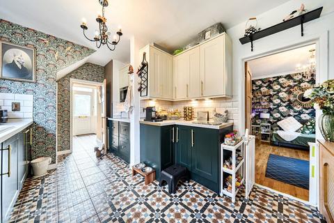 3 bedroom semi-detached house for sale, Edward Road, Shaw, Oldham, Greater Manchester, OL2