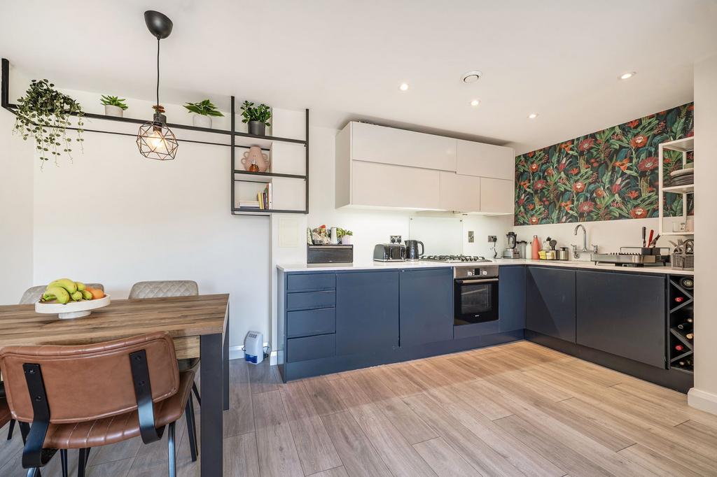 Apartment in London - View 2