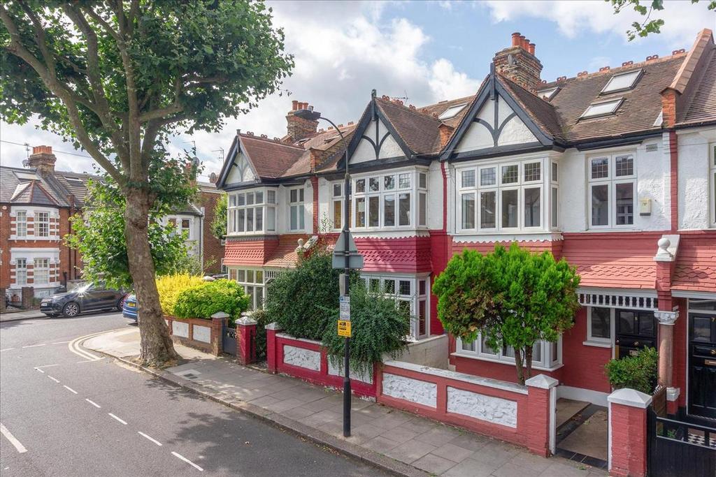 House in London - View 5