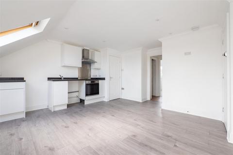 2 bedroom apartment for sale, Oldfields Road, Sutton
