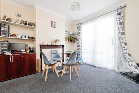 3 bedroom terraced house for sale, Winstead Gardens, Dagenham, Essex, RM10