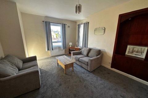2 bedroom house to rent, Churchill Crescent, Fife