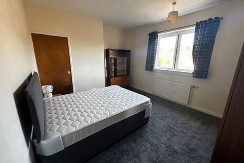 2 bedroom house to rent, Churchill Crescent, Fife