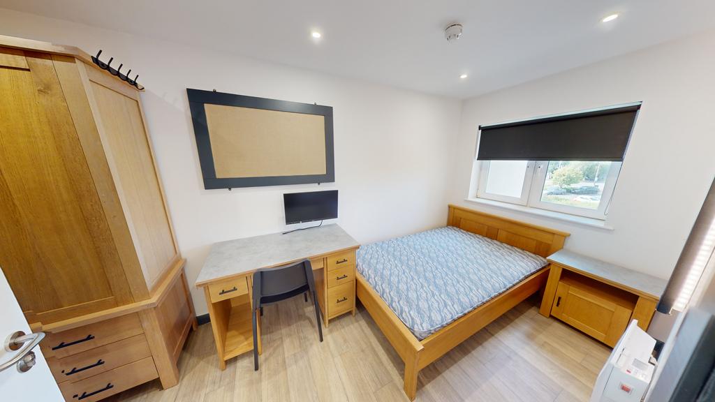 Apartment in Newcastle upon Tyne, Tyne and Wear - View 2