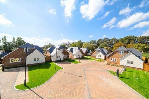 3 bedroom detached house for sale, Acer Close, Potters Farm Close, Bromley
