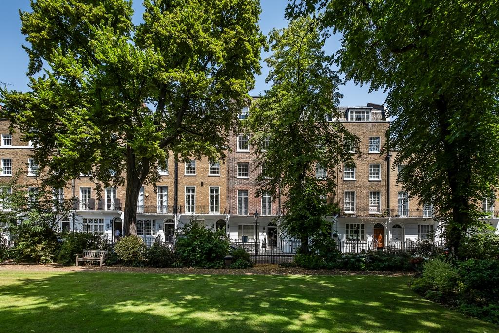 Apartment in London - View 2