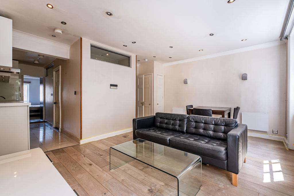 Apartment in London - View 5