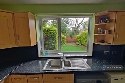4 bedroom terraced house to rent, Upper Tulse Hill, London, SW2