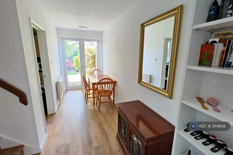 4 bedroom terraced house to rent, Upper Tulse Hill, London, SW2