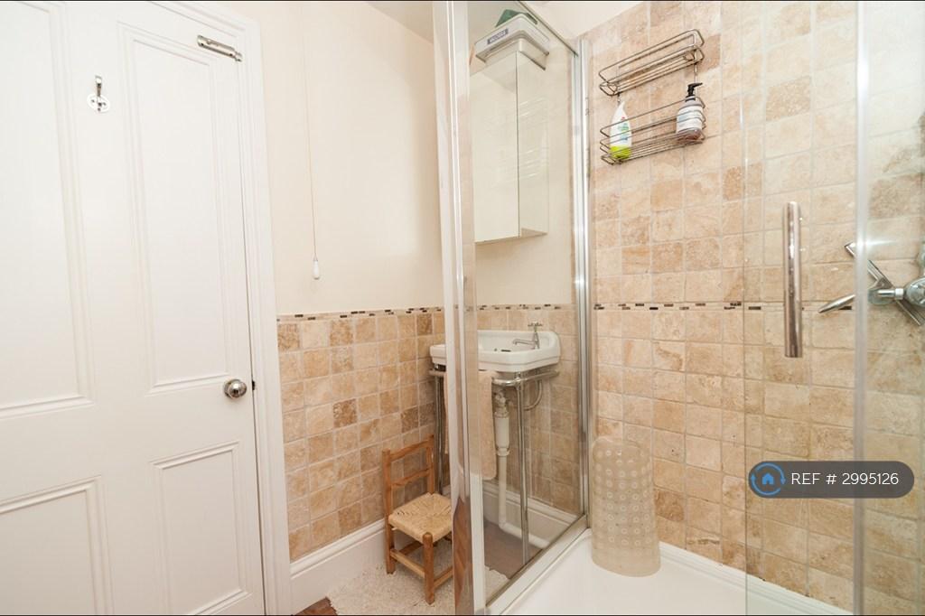 House in London - View 4