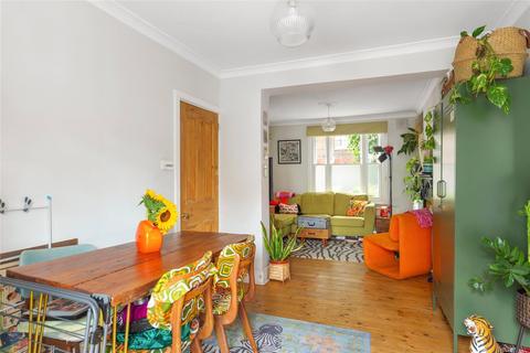3 bedroom terraced house for sale, Henshaw Street, London, SE17