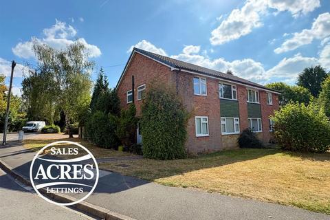 2 bedroom maisonette for sale