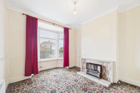 2 bedroom terraced house for sale, Bangor Road, Johnstown, LL14