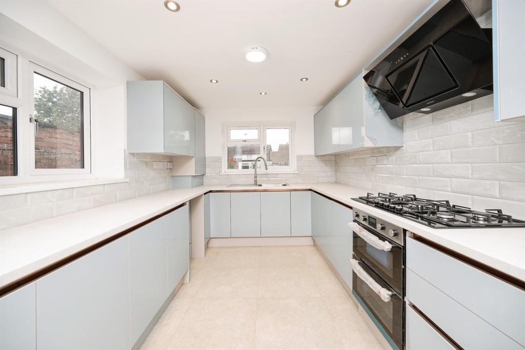 House in Halesowen - View 2